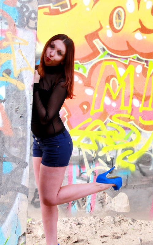 Воплотим твои самые горячие фантазии в реальность! Я знаю, как доставить тебе незабываемое удовольствие и отдохнуть нам обоим. Доверься моим ласкам и погрузись в мир наслаждения. У меня есть множество возможностей, чтобы исполнить все твои сокровенные желания. Я могу быть твоей нежной игривой кошечкой или страстной дикой тигрицей - выбирай, что тебе по вкусу 😻💋 В Москве я готова встретиться с тобой и подарить незабываемые моменты нашей интимной встречи. У меня есть отличные отзывы и много горячих фото, которые сделают тебя жаждущим встречи. Жду тебя, чтобы согреть в холодной Москве. 🌟🔥 29165, 21 год